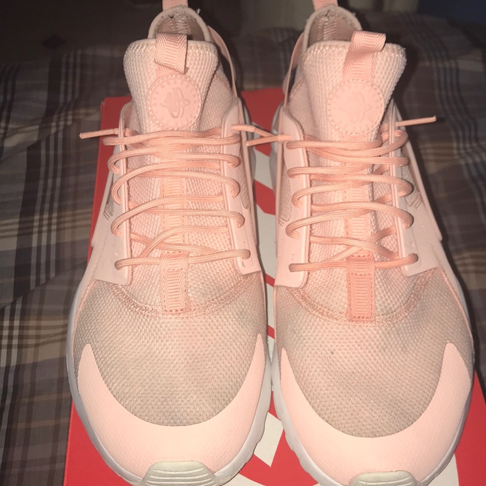 Nike Air Hurraches Run Ultra BR Size 11.5